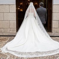 Mi vestido por detrás
