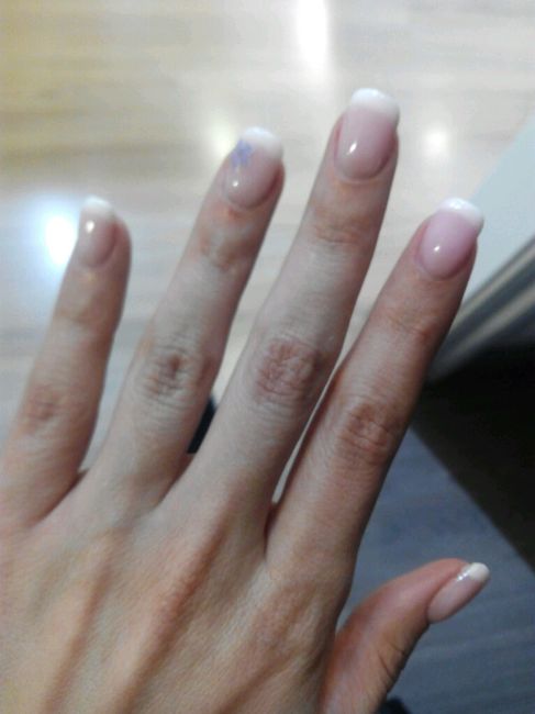 ¿manicura normal o postiza? - 1