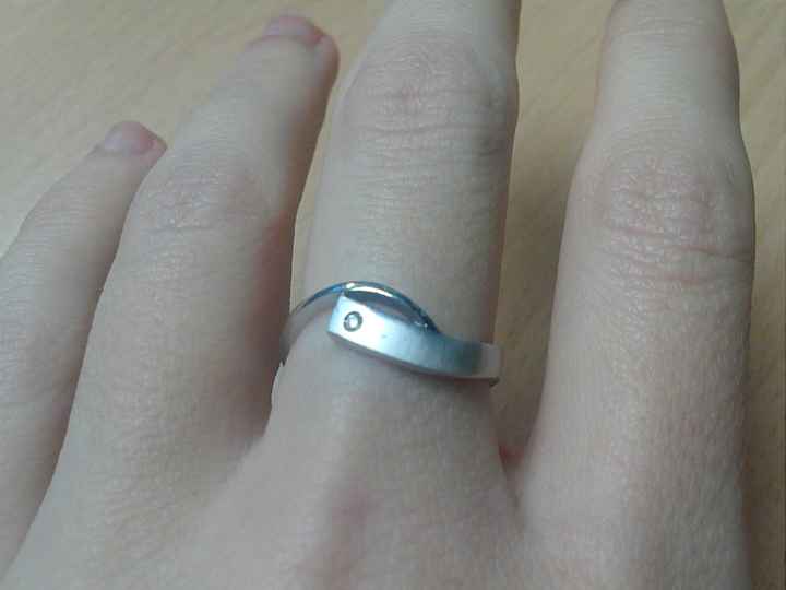 Mi anillo de prometida
