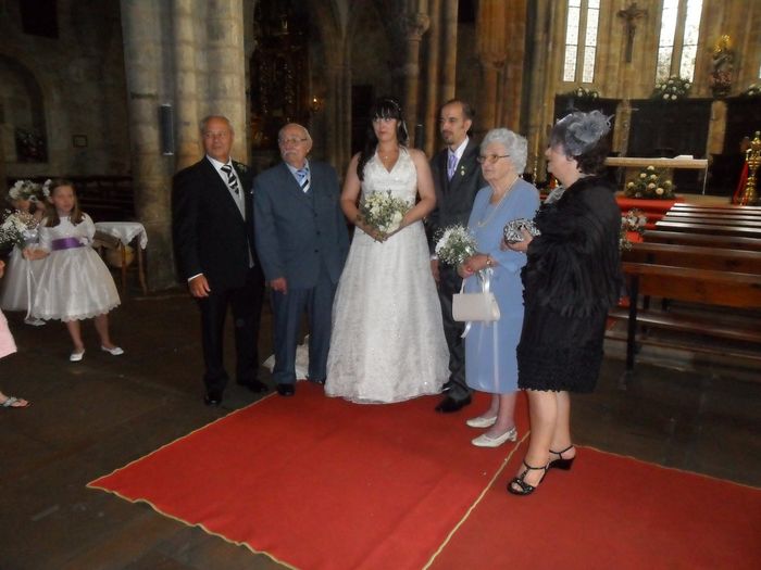 con mis abuelos y padres