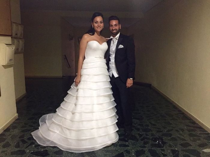 Vestidos palabra de honor, ¿favorecedores? - 1