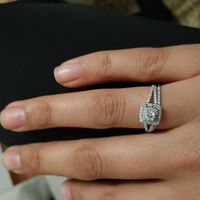 Pongamos todas nuestro anillo de compromiso - 1