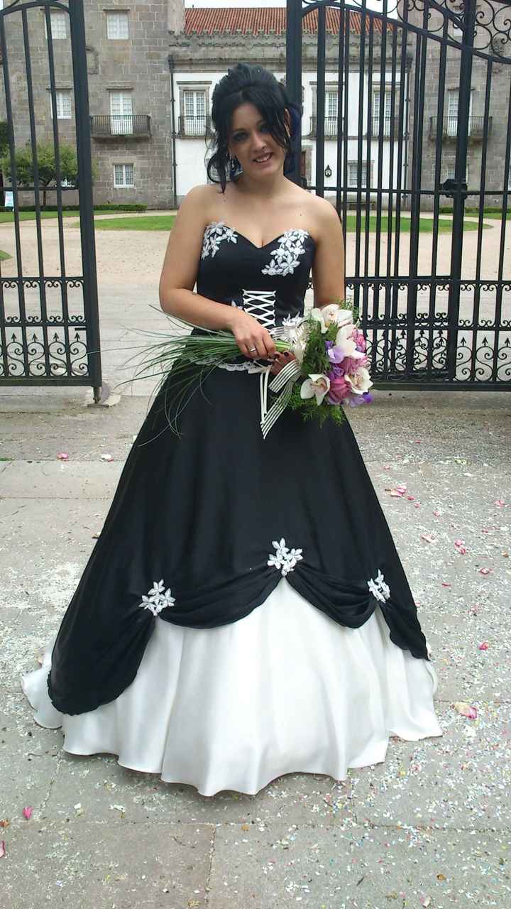 Maquillaje y vestido