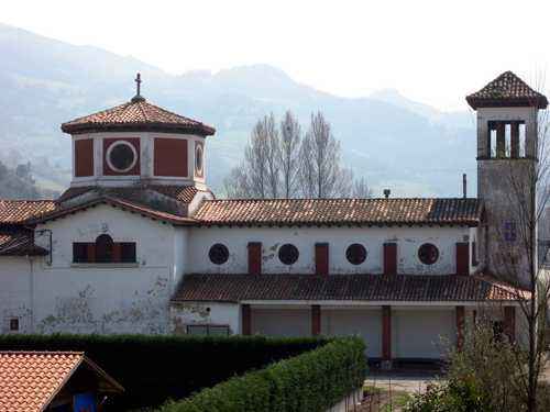 Iglesia,ayuntamiento o pazo - 2