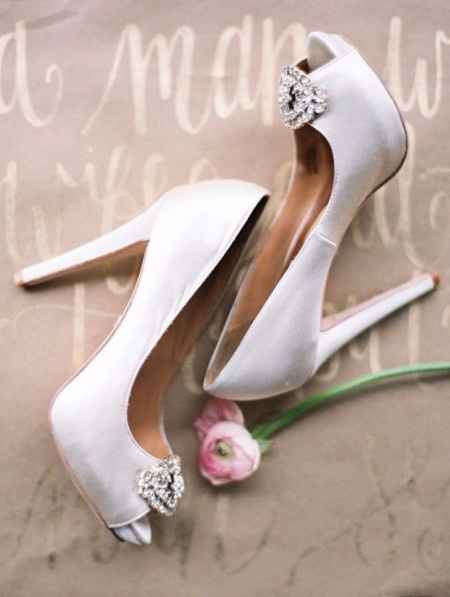 2. Los zapatos