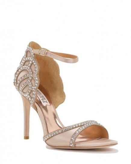11. Zapatos estilo princesa