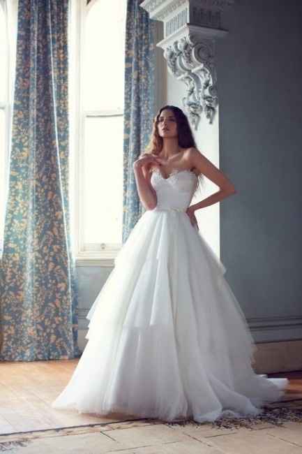 1. El corte del vestido (Princesa o corte A)