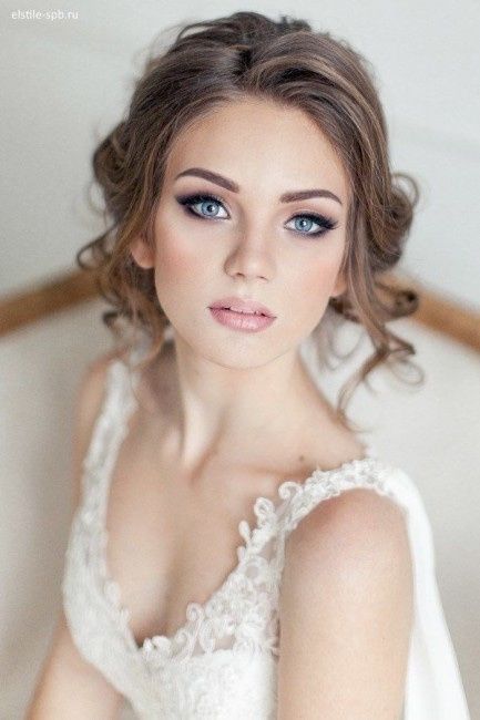 4. El maquillaje
