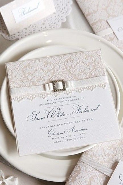 9. Las invitaciones