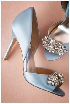 5. Boda azul serenity