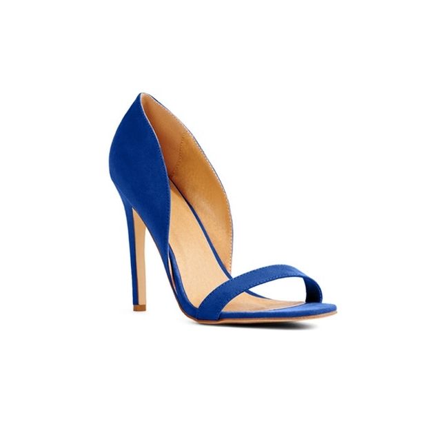 11. Boda azul klein