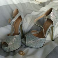 Color de los zapatos de novia - 1
