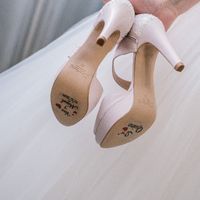Zapatos de novia para vestido corte princesa. - 2