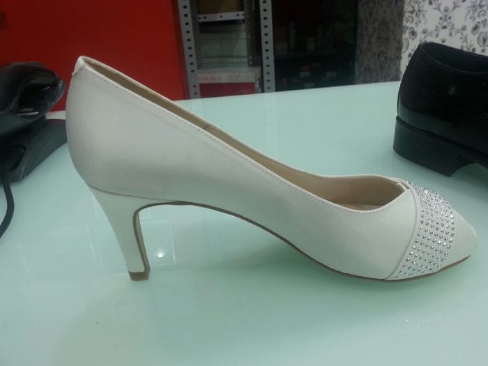 No me convencen mis zapatos!!:(:( - 1