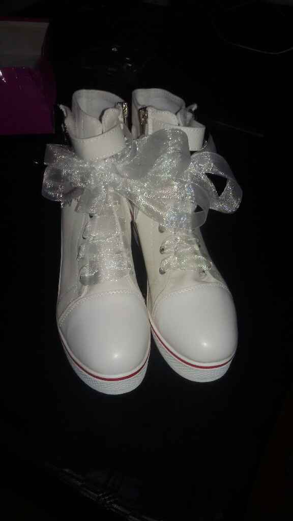  Tuneadas zapatillas deportivas de novia - 3