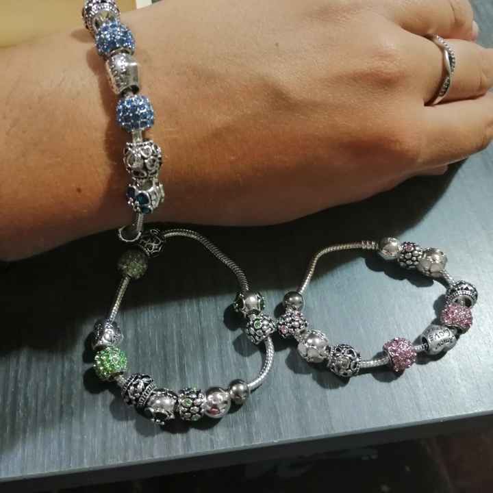 Detalle para las damas de honor - 1