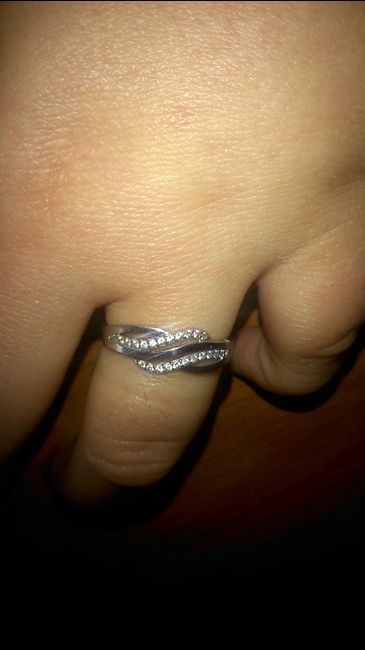 Anillo de compromiso: ¿media alianza o solitario? 2