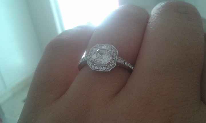 ¡¡¡mi anillo de compromiso!!!