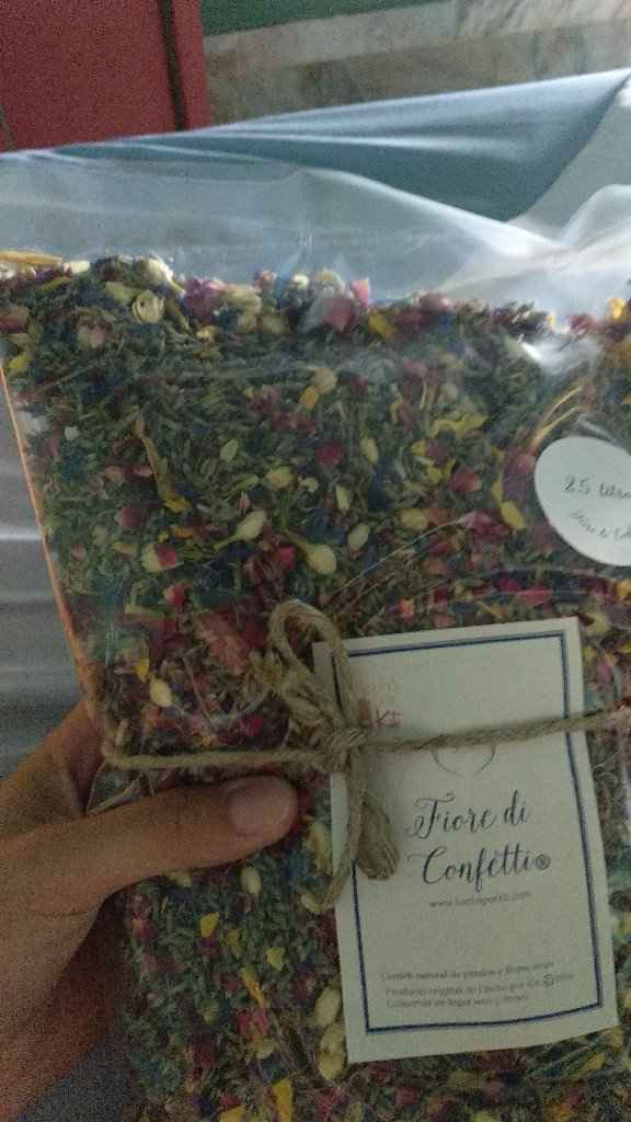 Conos para confeti de flores secas - 1