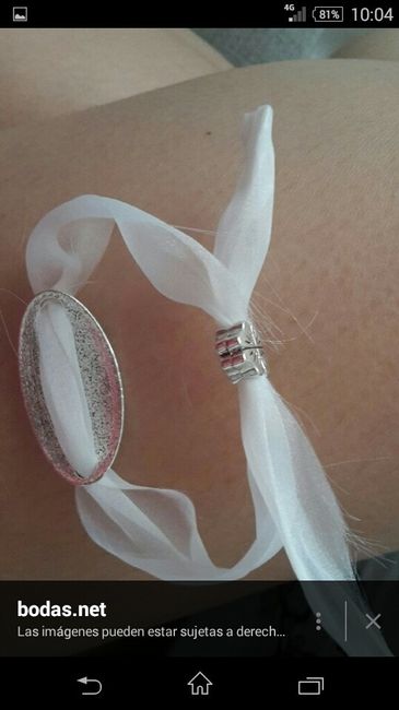 Pulseras con tela del vestido - 1