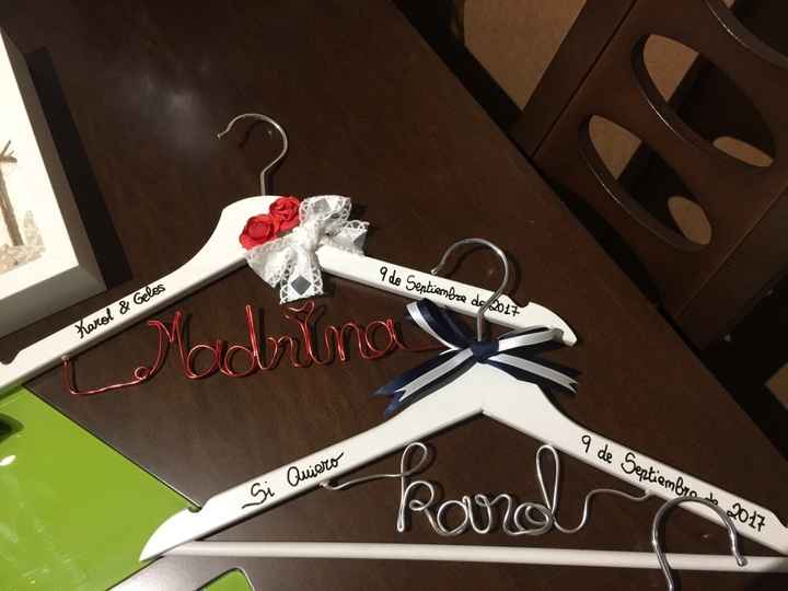 Perchas personalizadas recibidas!! - 3