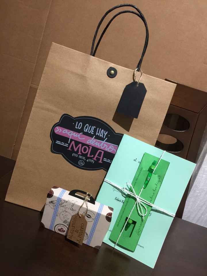 Mña regalito para nuestra testigo! - 1