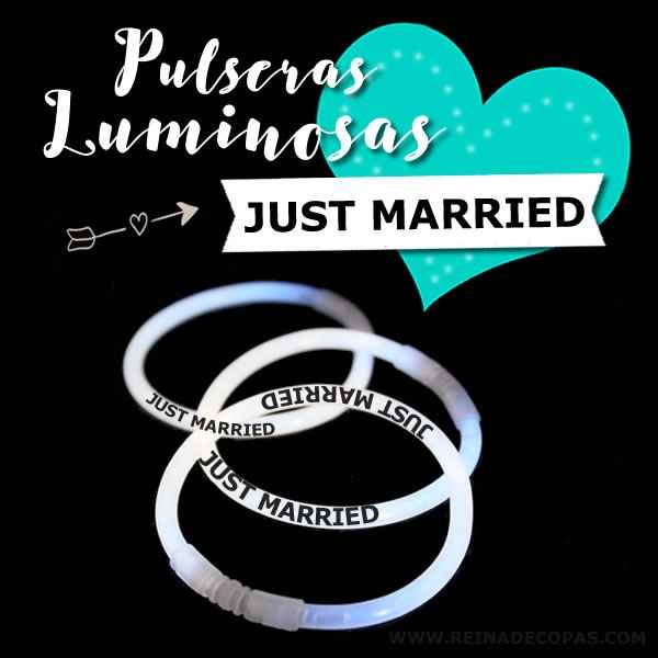 Pulseras Glow personalizas "Just Married"