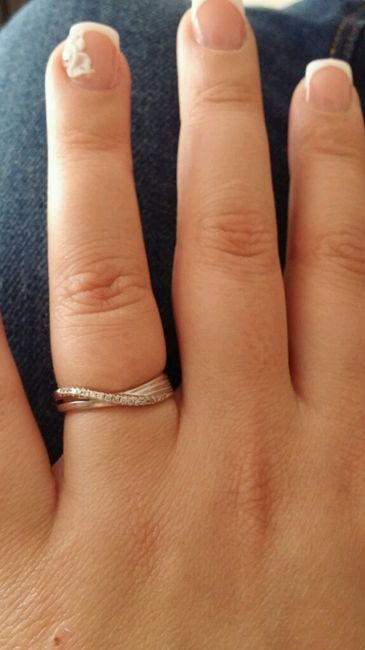 Pongamos todas nuestro anillo de compromiso - 1