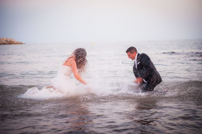 Postbodas en la playa, piscina, bajo la lluvia... - 1