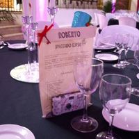 Invitado espia mesa