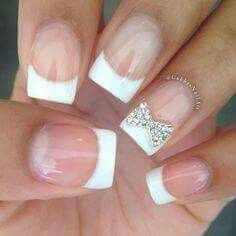 Manicura francesa para la boda - 3