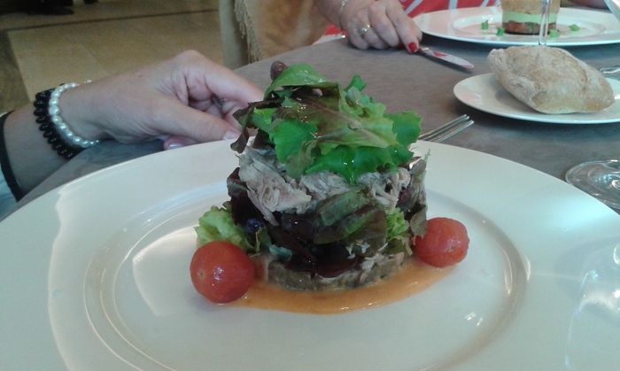 Ensalada de Cielo de Perdiz con Escalibada y Foie