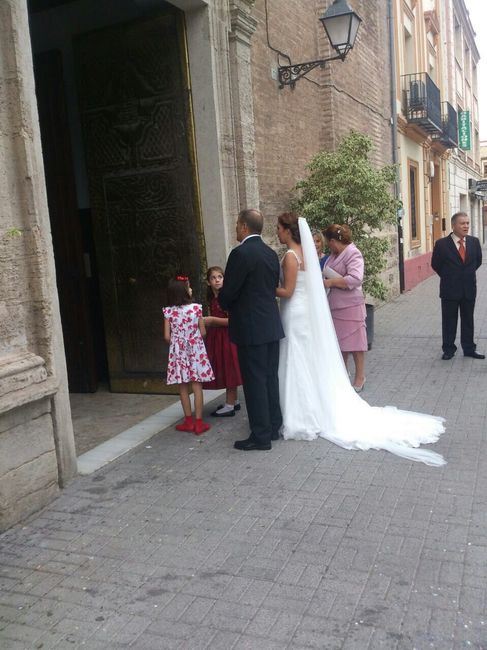 esperando para entrar con mi padre