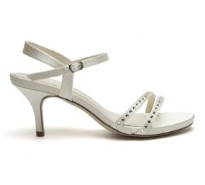 Muy agobiada con los zapatos - 3