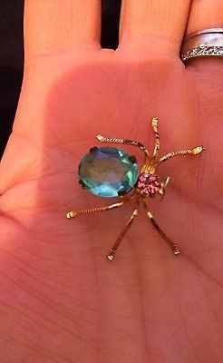 Broche art deco araña