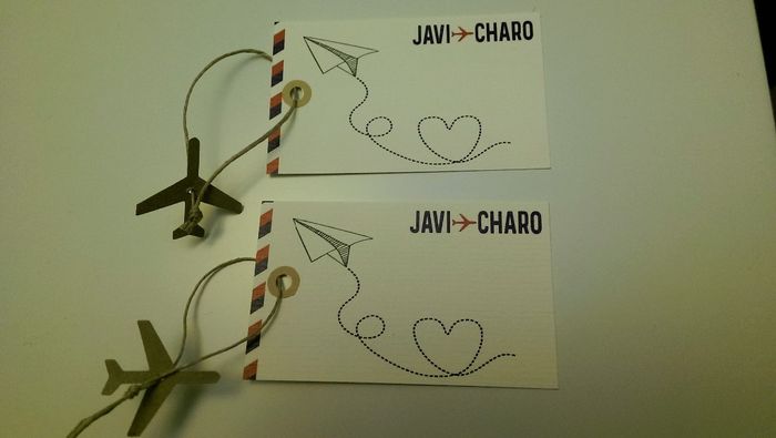 Mini tarjeta interior con uno de los símbolos de mi invitación