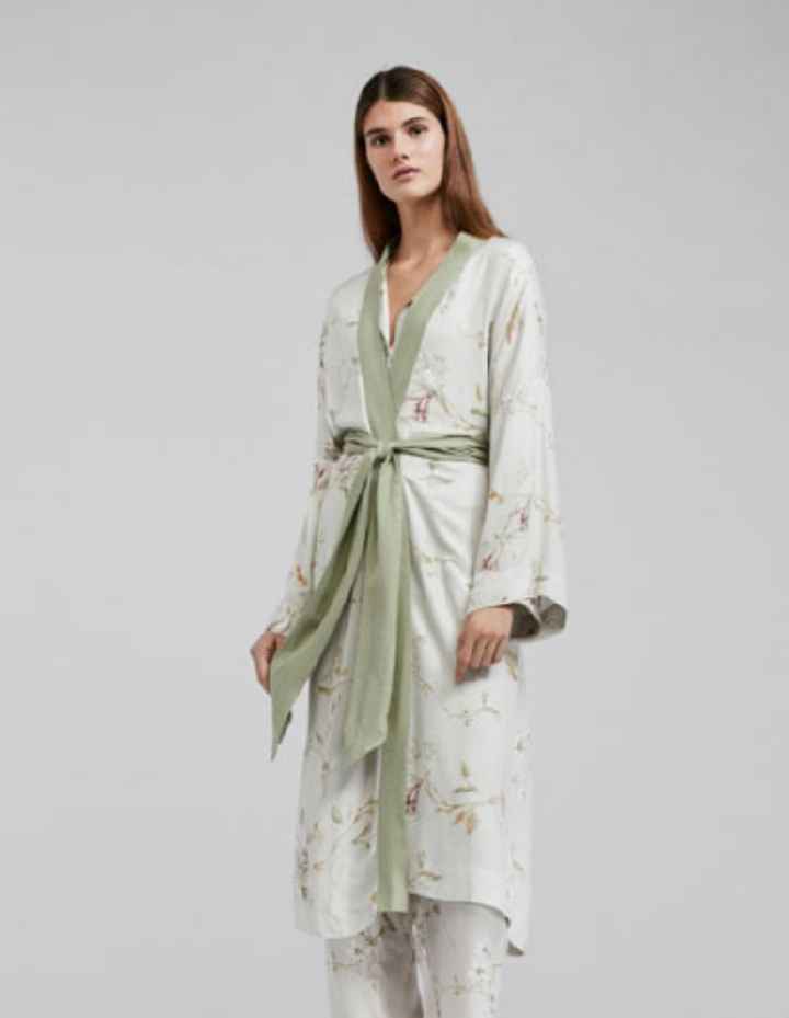  Bata o pijama? - 1