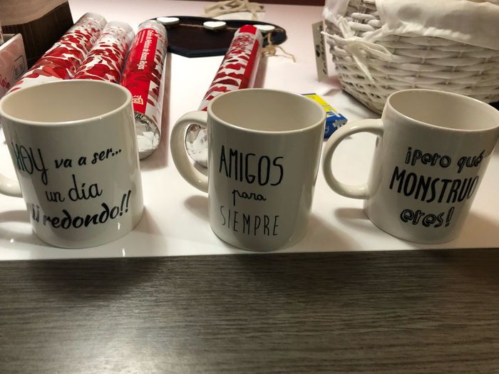 Me dejan sola un rato y... - 2