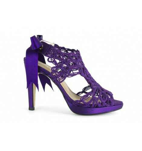 Zapatos purpura o morados - 1