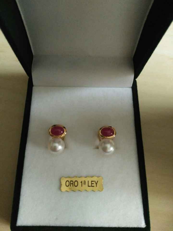 Enamorada de mis pendientes - 1