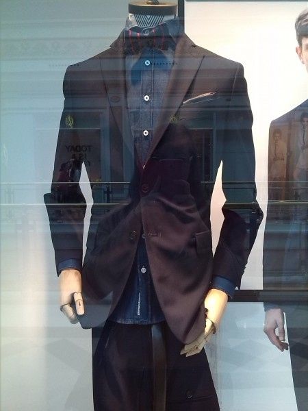 Look vintage Mango HE II