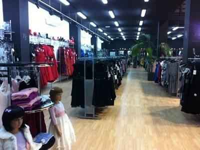 Chicas mirad que vestidos y que precios... - 6