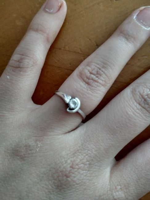 Anillo de compromiso no tipico 2
