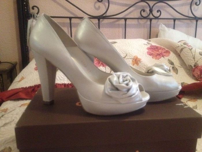mis zapatitos de novia