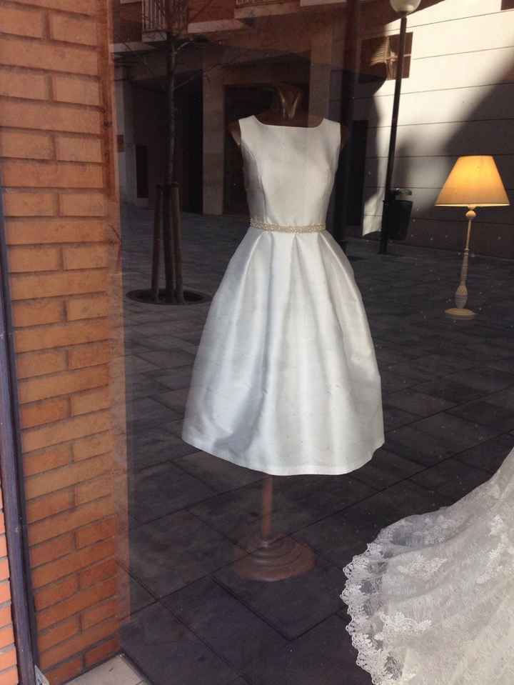 Vestido novia corto