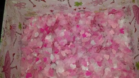 confetti corazon