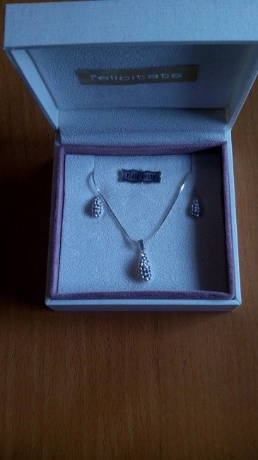 Mi Conjunto pendientes y collar