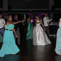 Baile novios y amigos sorpresa
