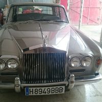 Coche de caballos o coche clásico antiguo - 1