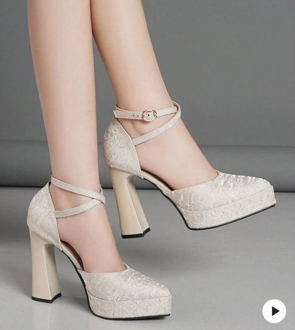 Ayuda con la elección de zapatos y peinado - 1